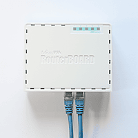 MIKROTIK ROUTER BOARD RB750-GR3 (MKT0003) MIKROTIK ROUTER BOARD RB750-GR3 (MKT0003)